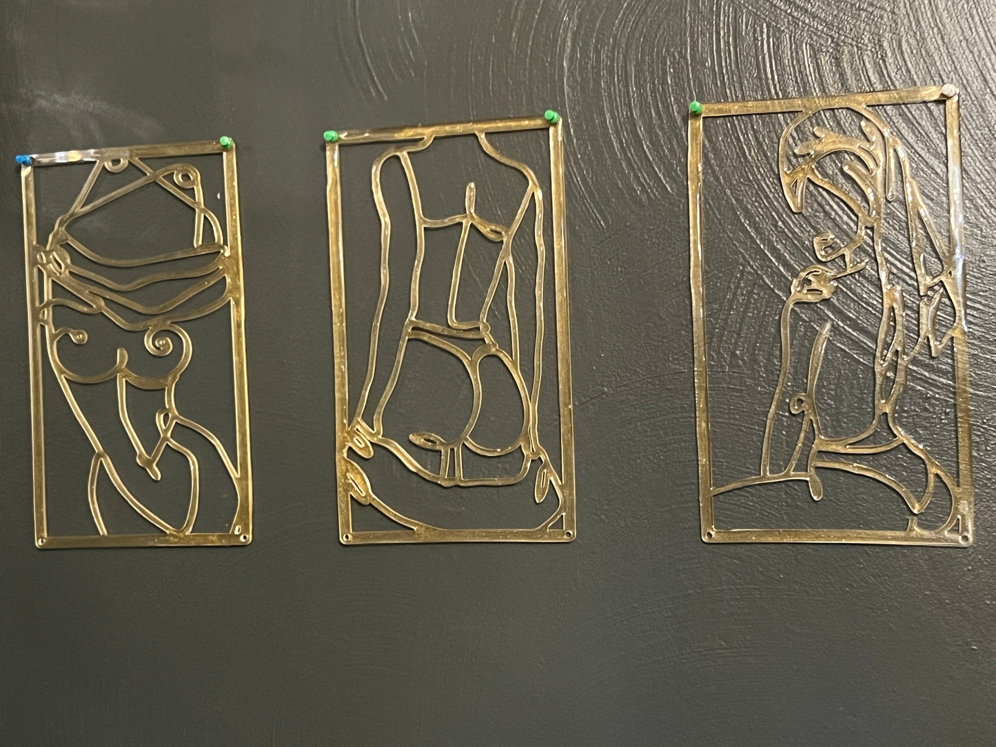 set of 3 gold ladies