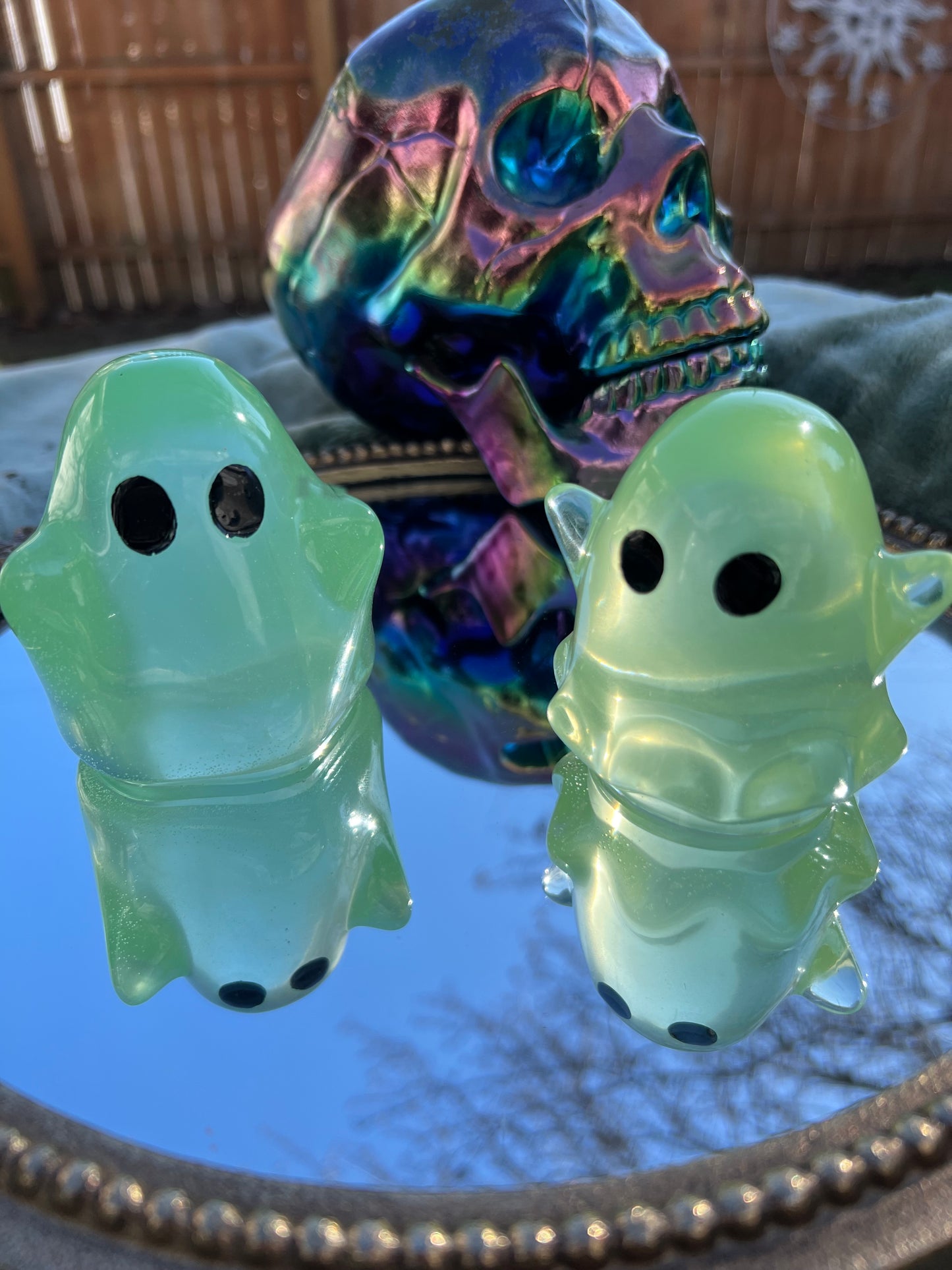 glow in the dark ghosts 👻