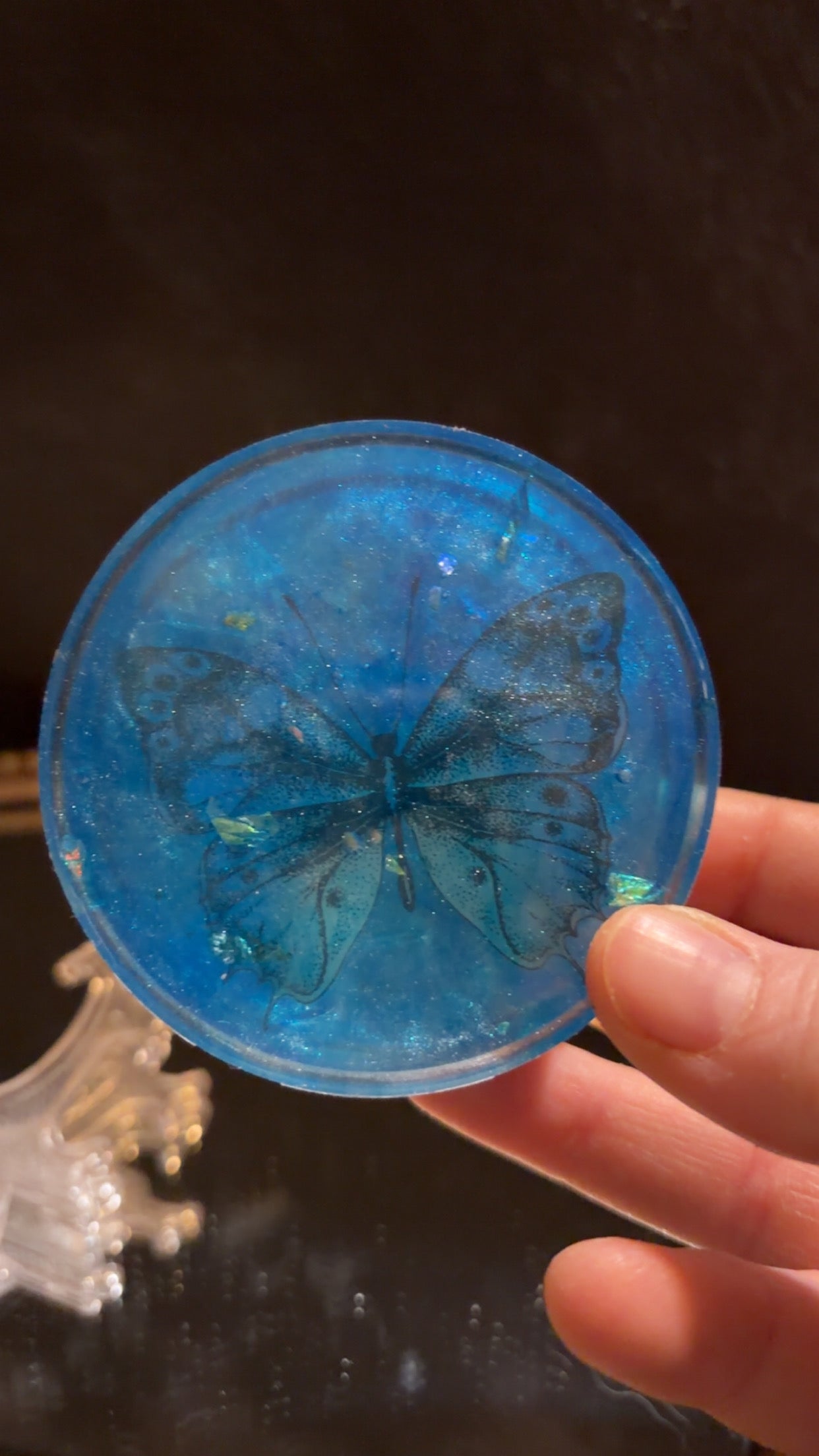 herb grinder with butterfly