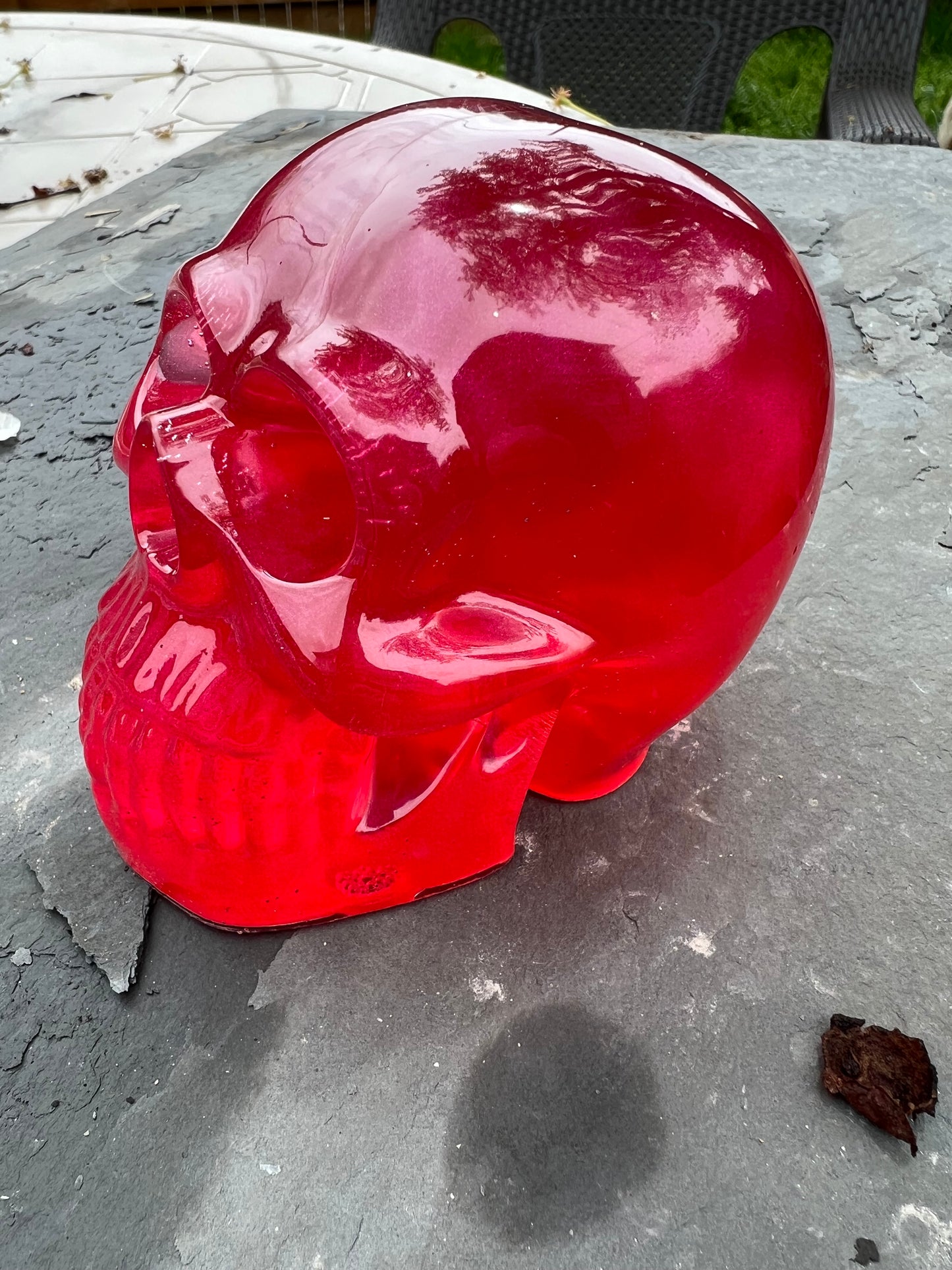 epoxy resin red skull