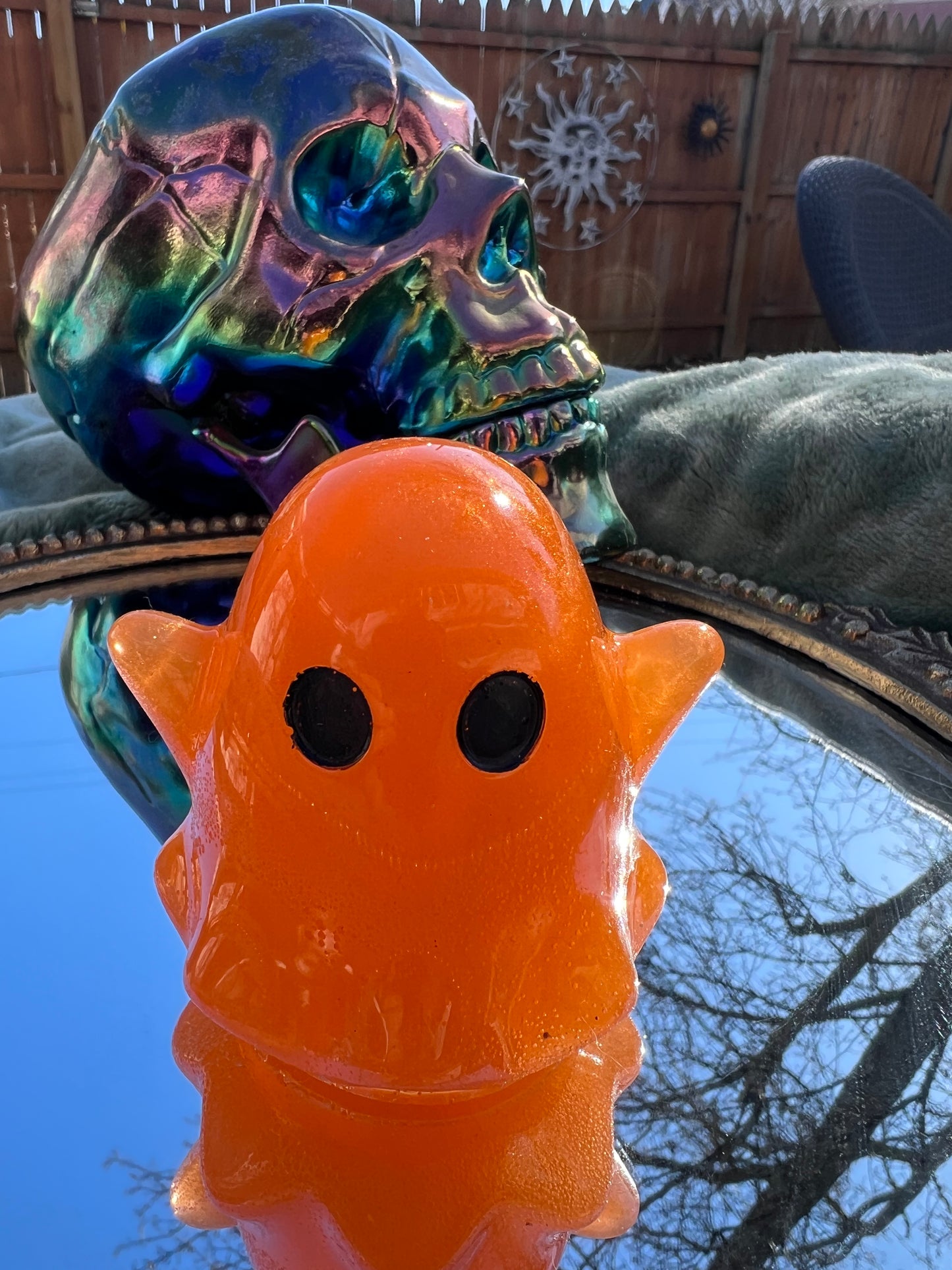 orange ghost 👻