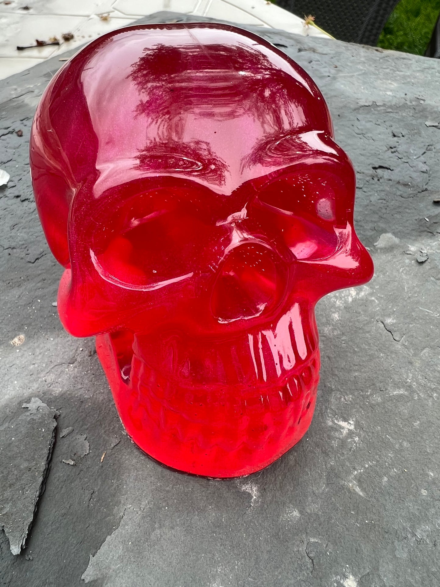 epoxy resin red skull