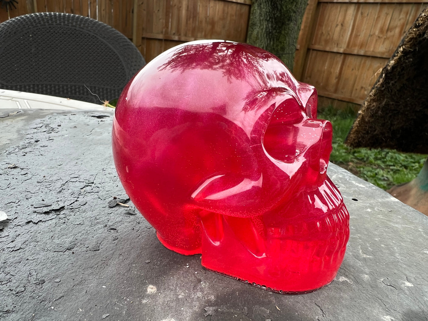 epoxy resin red skull
