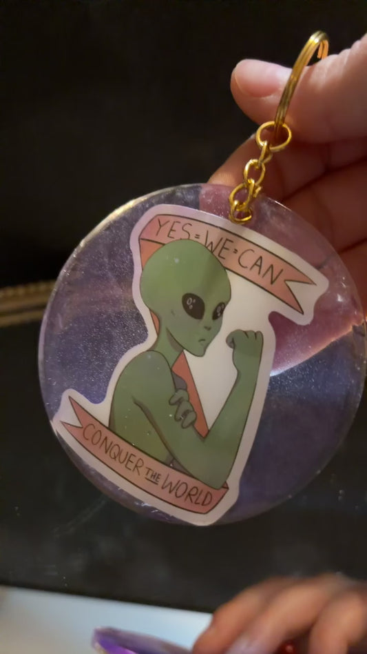 alien keychain