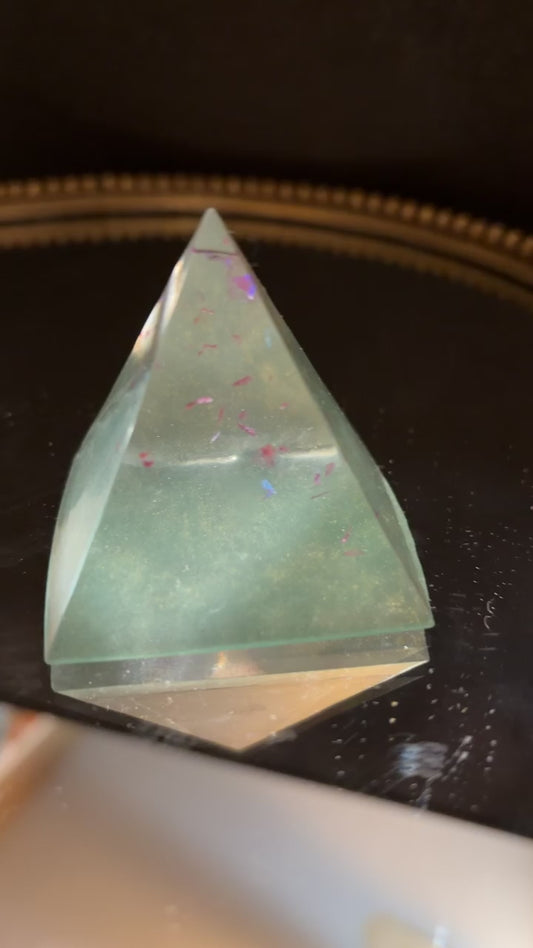pyramid paper weight